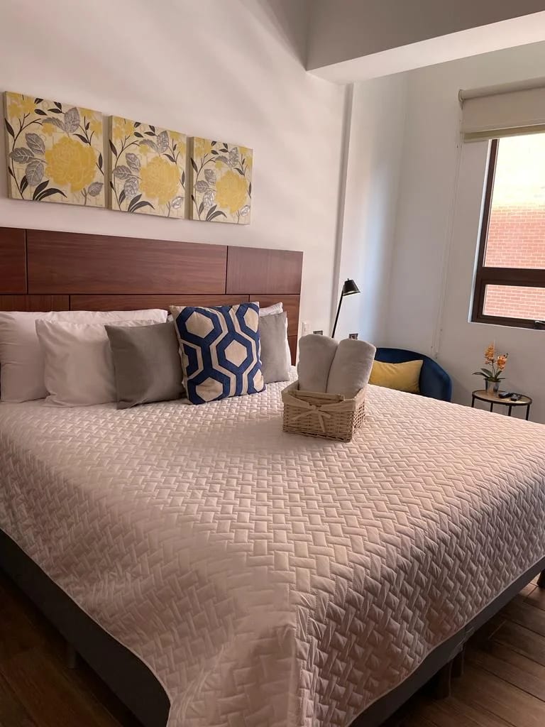 A un paso de Oakland Renta 1 habitación amueblado — foto 7 de 13