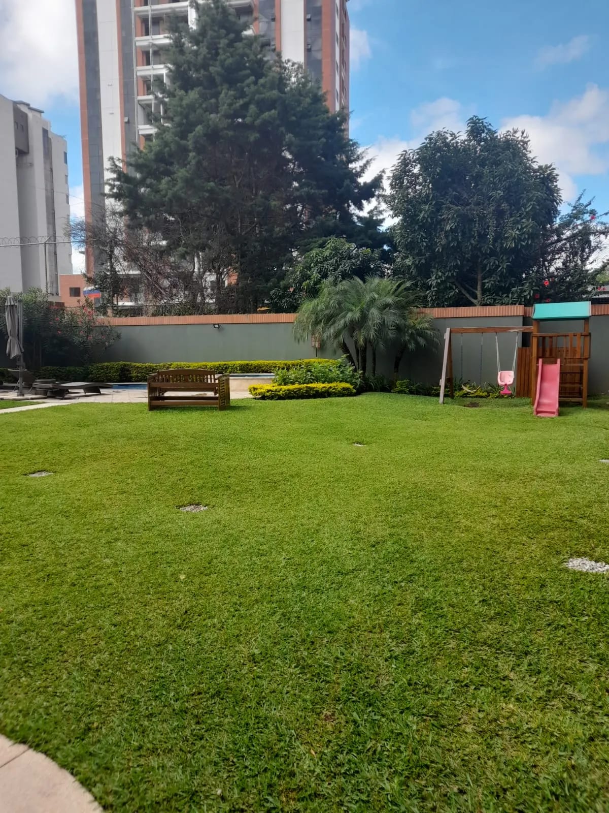 Akoya zona 14 renta 2 habitaciones — foto 12 de 15