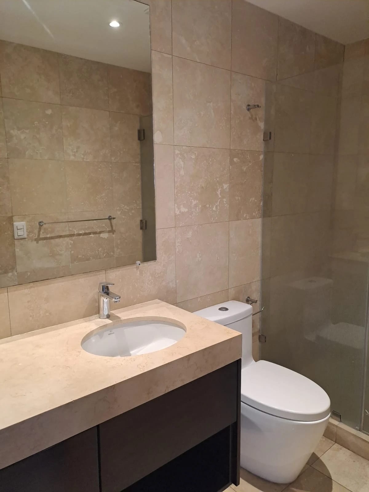 LANTANA ZONA 14 VENTA APARTAMENTO — foto 8 de 15