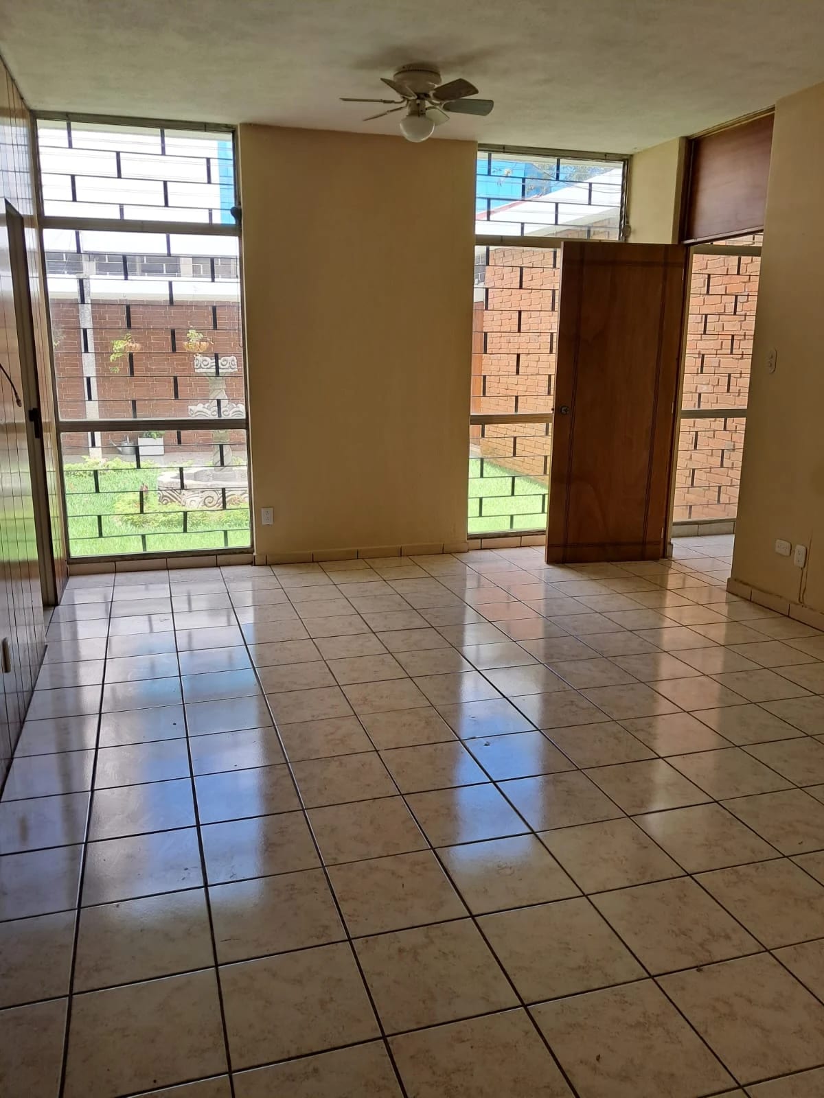 Casa en renta zona 10 ideal clínicas, oficinas — foto 6 de 14