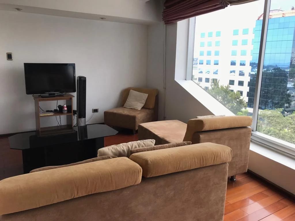 Apartamento amueblado 1 hab zona 13 — foto 1 de 7