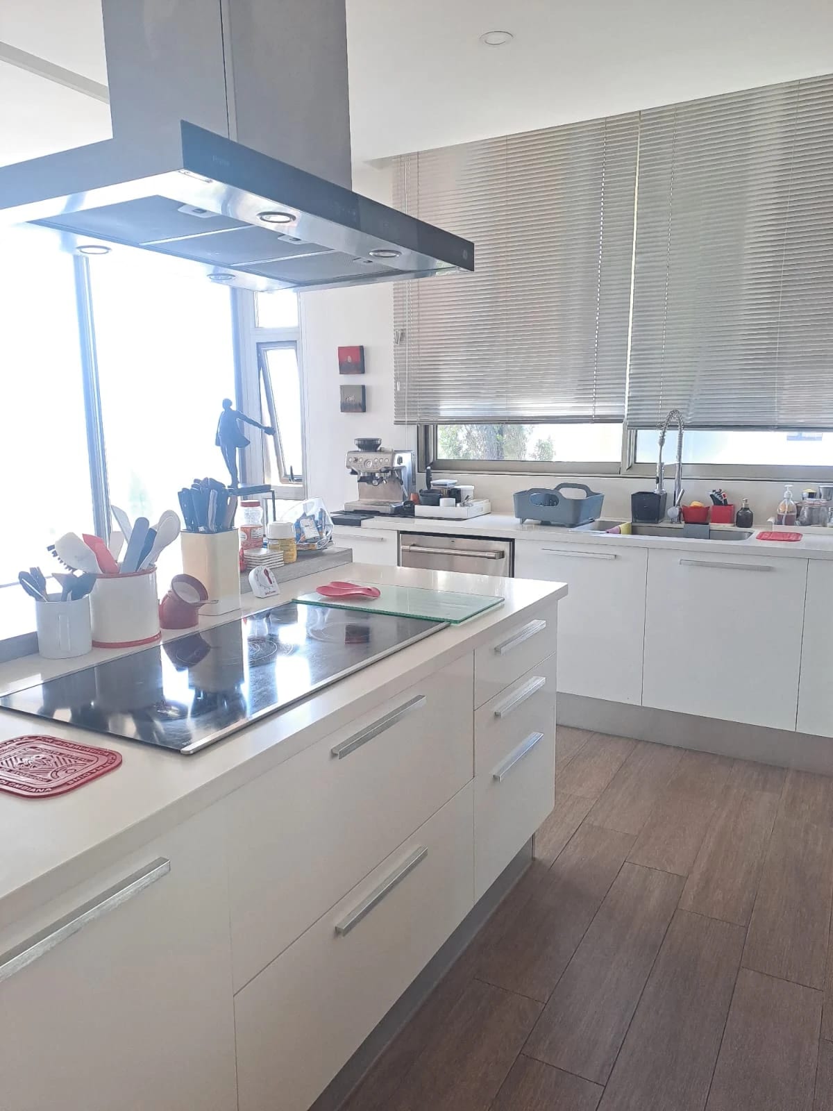 Torre Caprese zona 15 VH 2 apto en venta /renta semi amueblado — foto 7 de 17