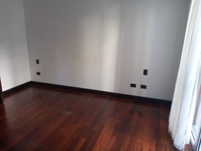 renta 2 habitaciones zona 15 — foto 2 de 11