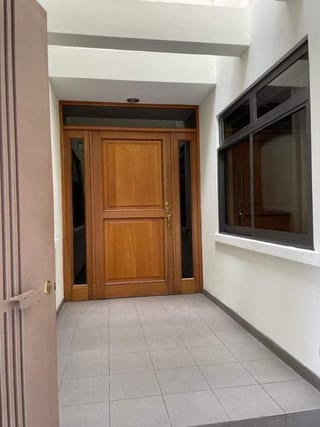 Renta casa zona 4 para oficina — miniatura 9 de 13