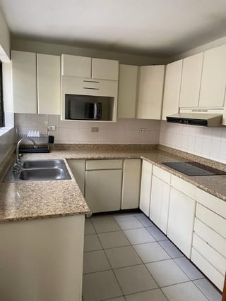 Renta casa zona 4 para oficina — miniatura 4 de 13