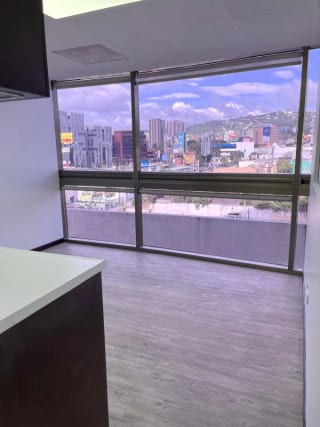 Oficina en venta Torino 1 — miniatura 2 de 8