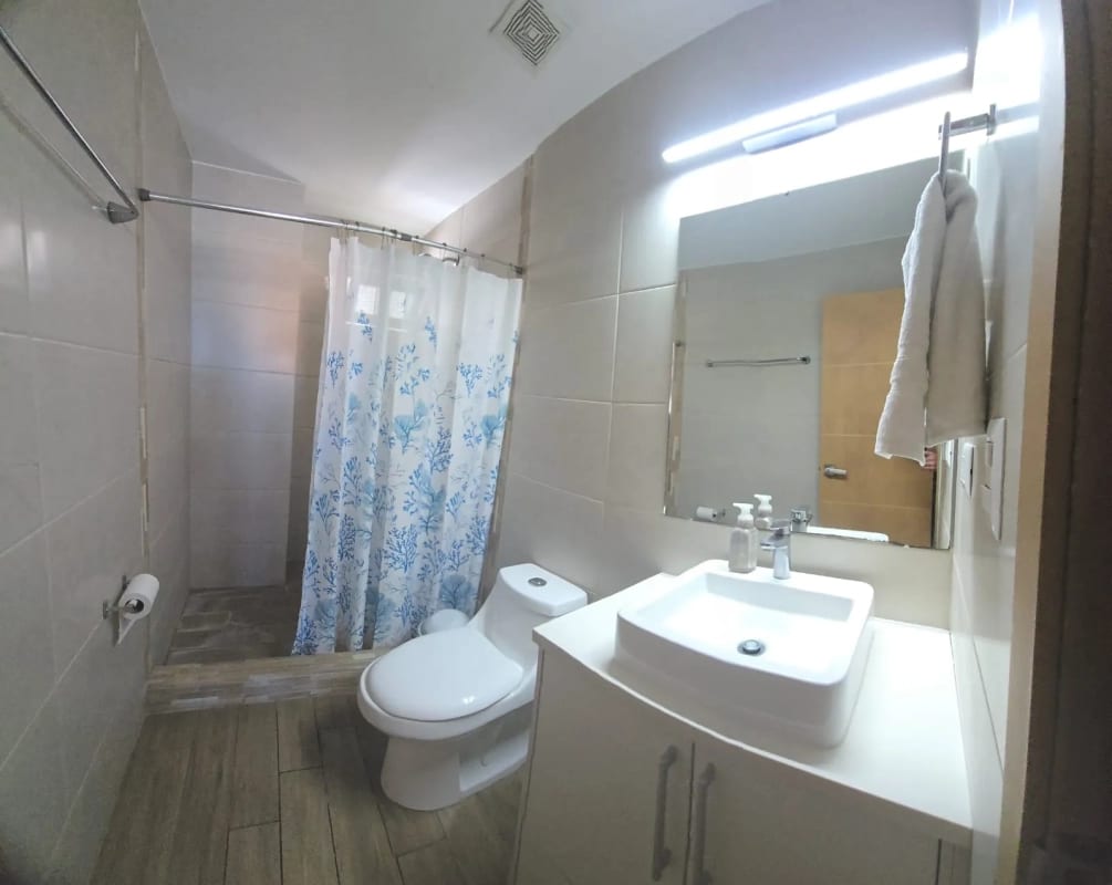City House en venta zona 10 — foto 9 de 13