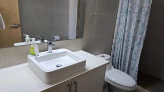 City House en venta zona 10 — miniatura 6 de 13