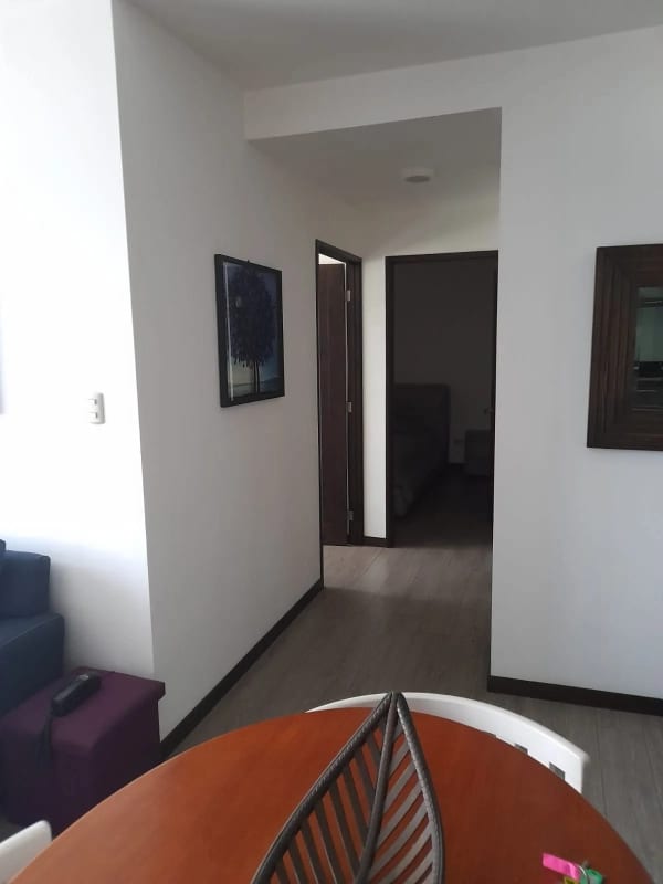 Amueblado 2 habitaciones zona 10 — foto 12 de 14