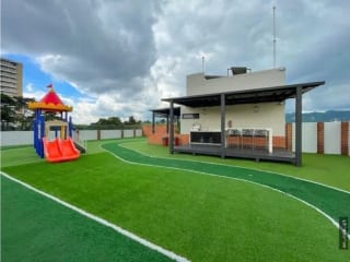 Apto en venta 3 hab zona 14 — miniatura 3 de 9