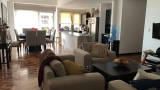 VENTA Y/O RENTA  APTO ZONA 14 2 HABITACIONES — miniatura 10 de 10