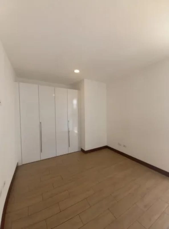 Inversionistas Venta apartamento Avenik de 2 hab — foto 8 de 14