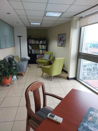 Torino 1 venta de linda oficina — miniatura 4 de 7