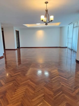 Lujoso apartamento en L Excellence zona 14 — miniatura 16 de 16