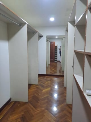 Lujoso apartamento en L Excellence zona 14 — miniatura 5 de 16