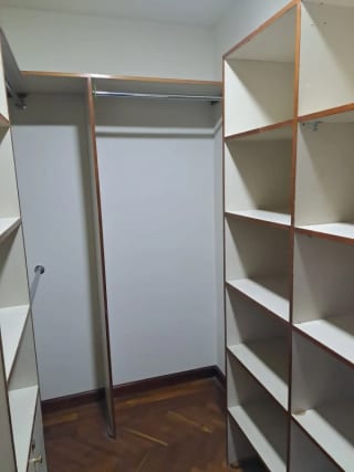 Lujoso apartamento en L Excellence zona 14 — miniatura 4 de 16